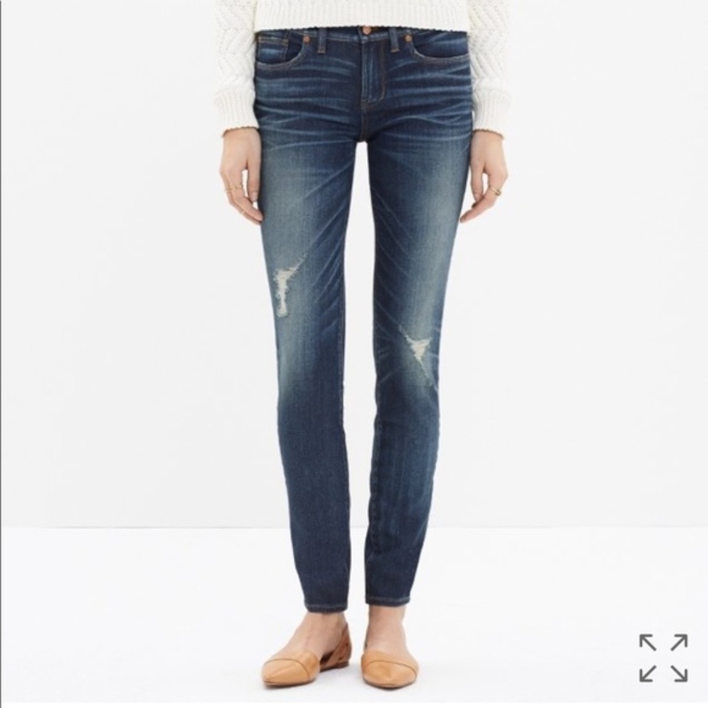 Madewell Skinny Skinny Jeans - Knee-rip Edition 25